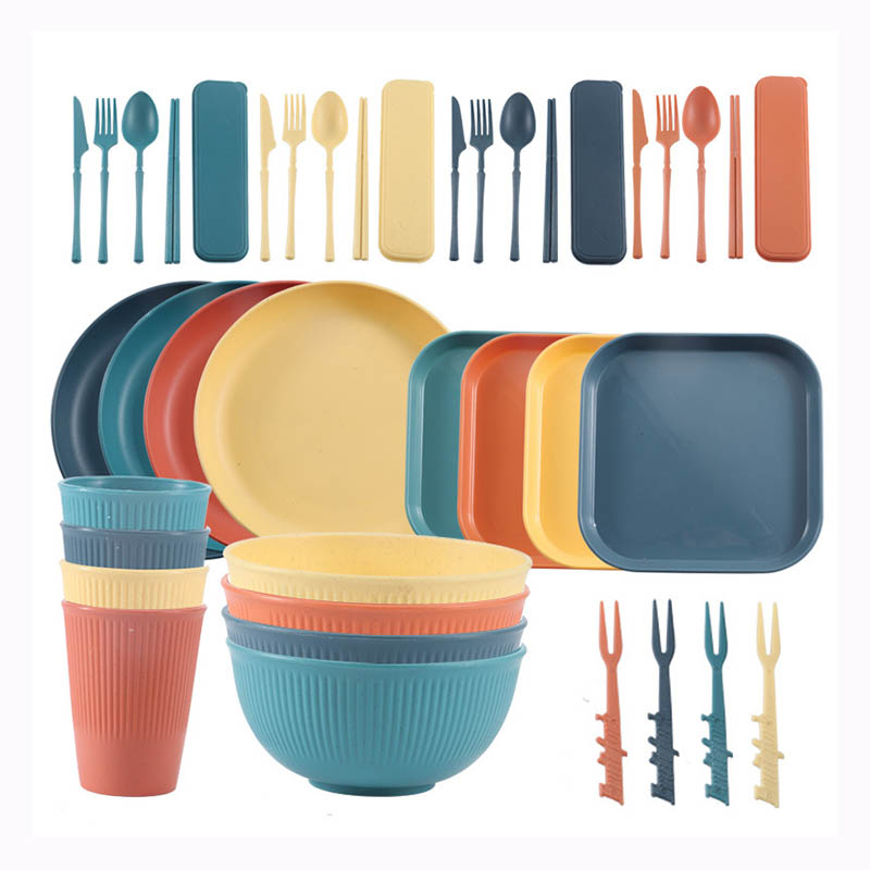 Plastic tableware molding